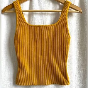 Babaton Sculpt Knit Squareneck Tank